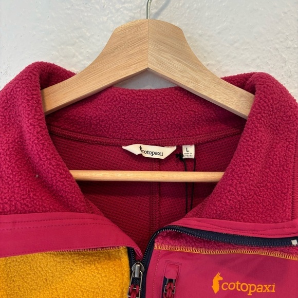 NWT Cotopaxi abrazo half zip up fleece in raspberry and amber - Picture 8 of 8